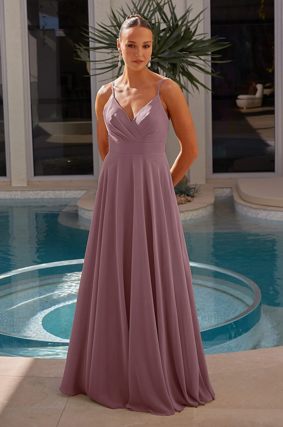 Tania Olsen PO2495 Avian Sizes 16 - 20