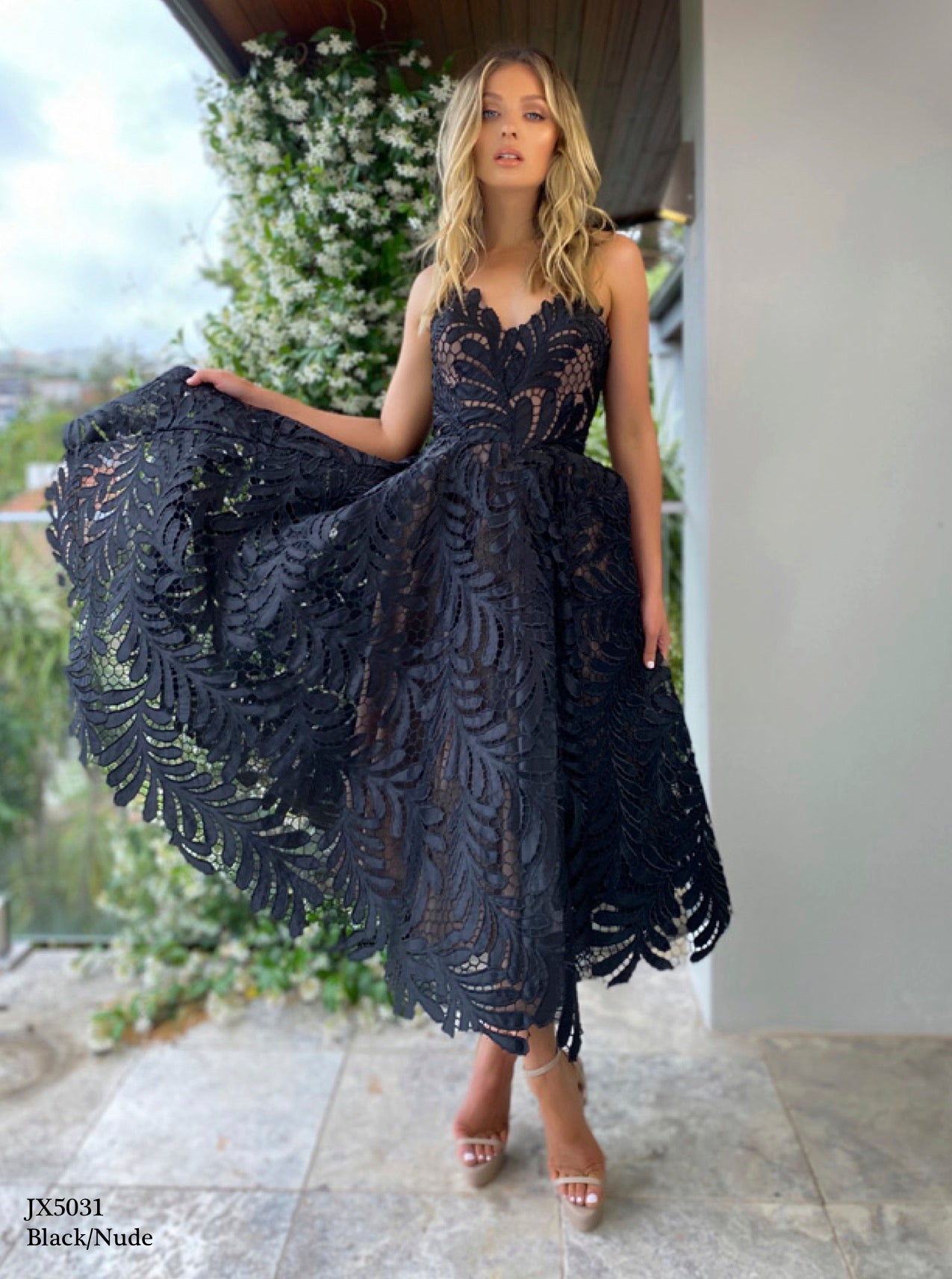 AMERI LACE DECOLLETE DRESS ワンピース