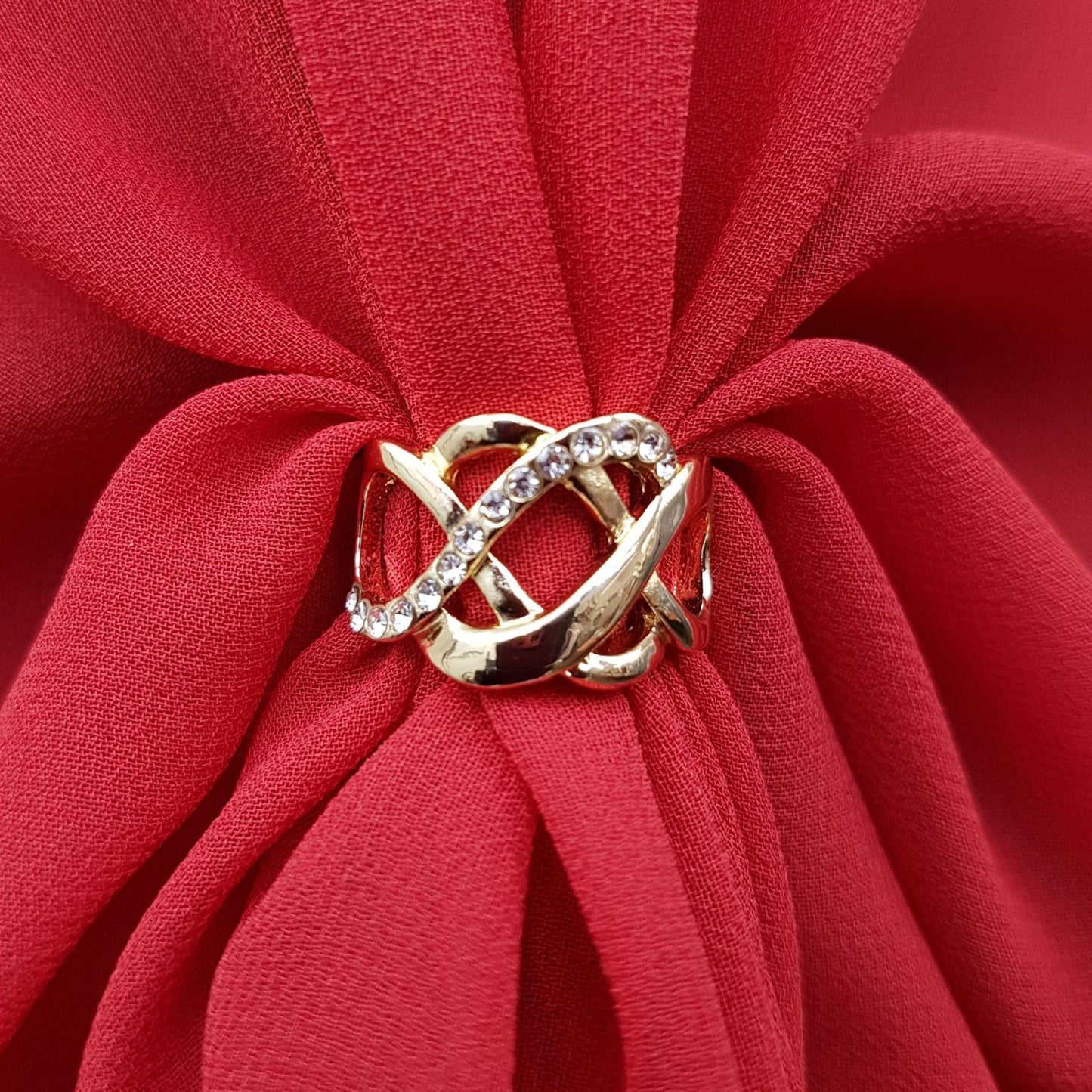 The U Wrap with Diamonte Scarf Ring Set (Red)