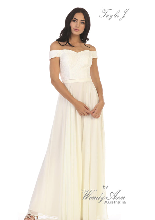 Tayla J T3823W